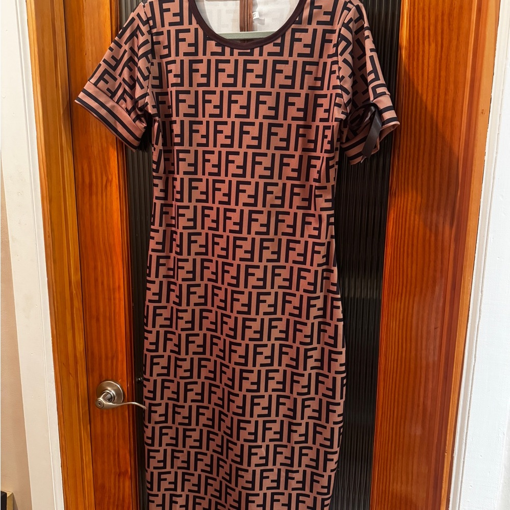 Designer Patterned Black and Brown Dress - Picture 5 of 6